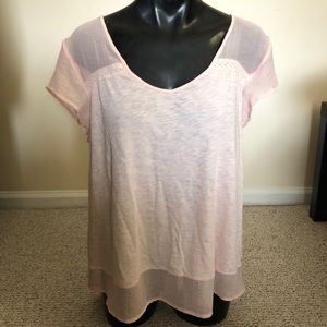 Lucky Brand V Neck Tee size XL